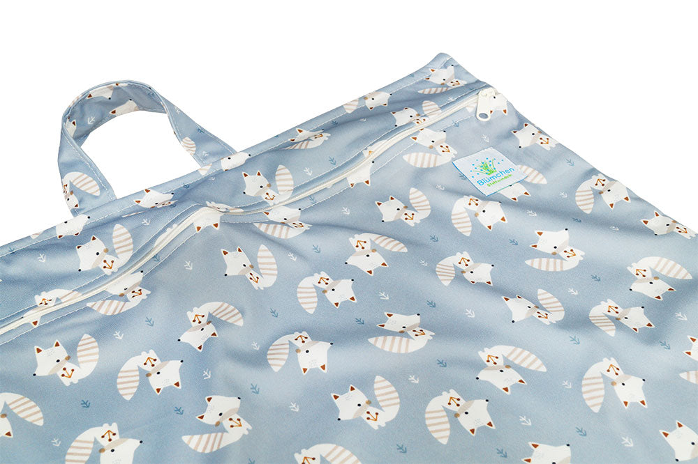 Blümchen XL-es pelenkázótáska (44x66 cm) - Újrahasznosított PES