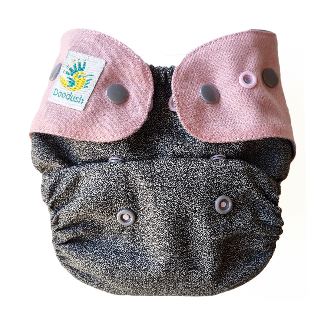 Doodush egyméretes (OS / M-L, avagy 6-15 kg) gyapjúpelenka