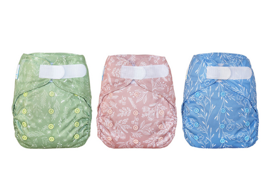 Blümchen velcro newborn / SM with outer single thigh elastic - MamaMaci